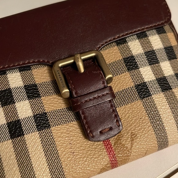 Burberry wallet - Picture 11 of 11